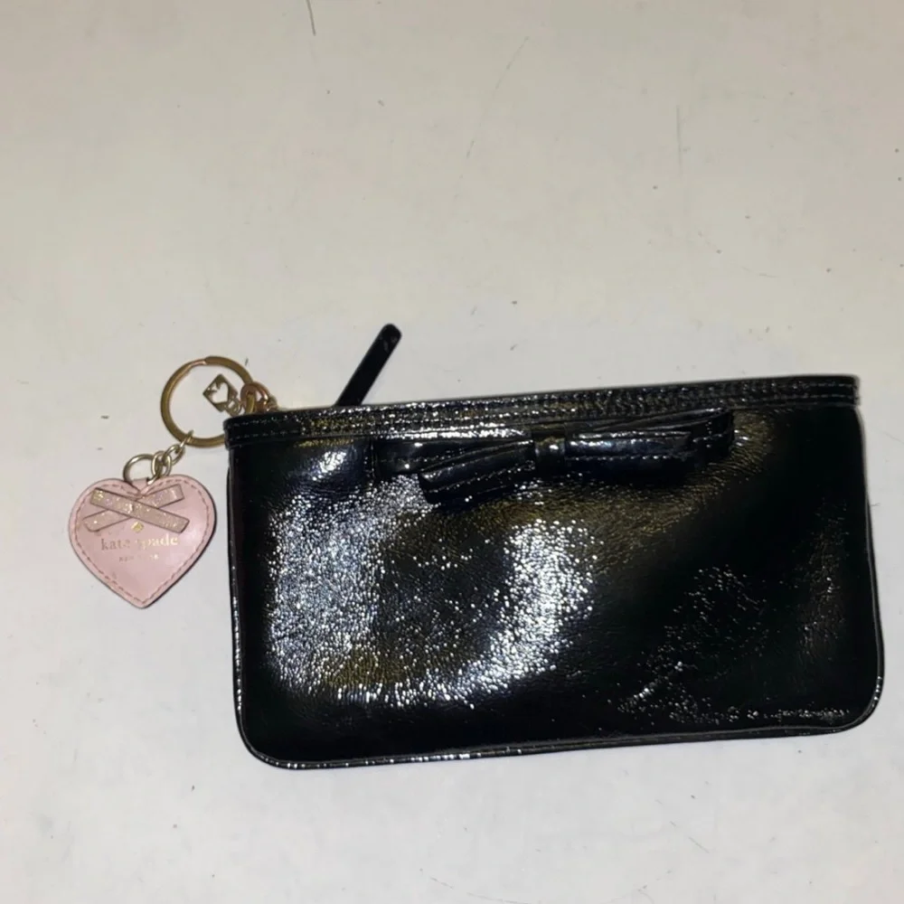 Kate Spade York Bow Front Pochette Wristlet Clutch with charm